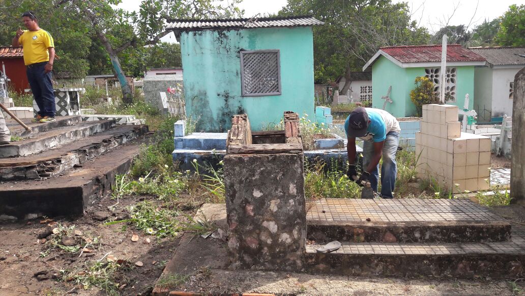 Prefeitura intensifica preparação dos cemitérios para dia de Finados